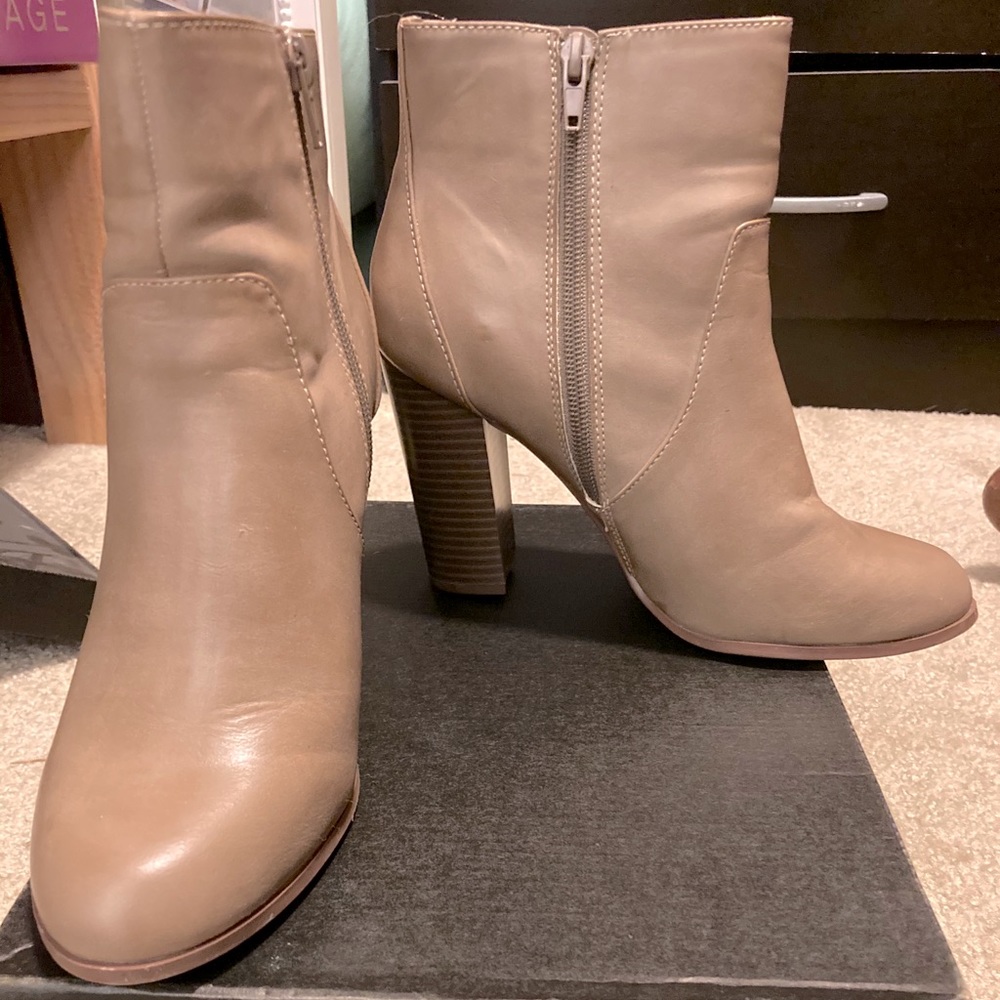 Taupe Booties With Block Heel - image 1